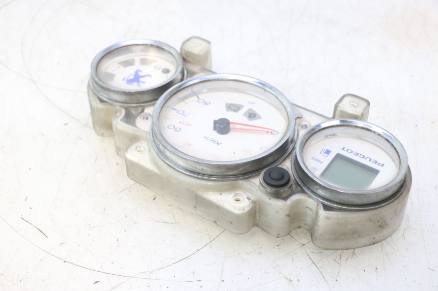 photo de TACHOMETER PEUGEOT ELYSTAR 50 (2002 - 2014) - Gesamtansicht des Produkts