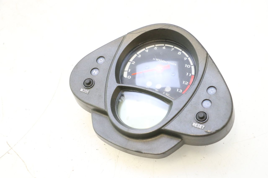 photo de TACHOMETER  KAWASAKI ER-6 ER6 N 650 (2005 - 2009) - Zoom auf Komponenten