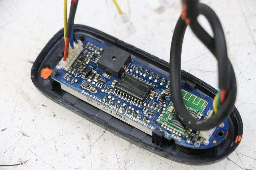 photo de TACHO SEGWAY NINEBOT F40E 1 - Detailansicht des Bauteils