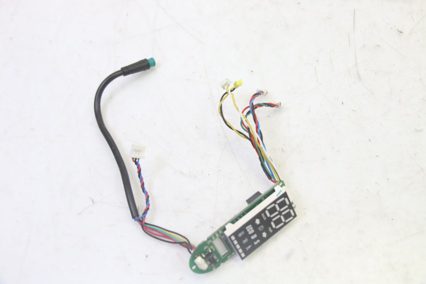 photo de TACHO SEGWAY NINEBOT F65I 1 - Alternative Perspektive