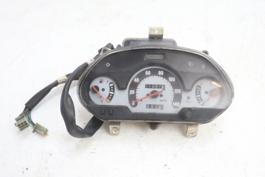 photo de TACHOMETER HONDA FES PANTHEON 2T 125 (1998 - 2002) - Hauptansicht