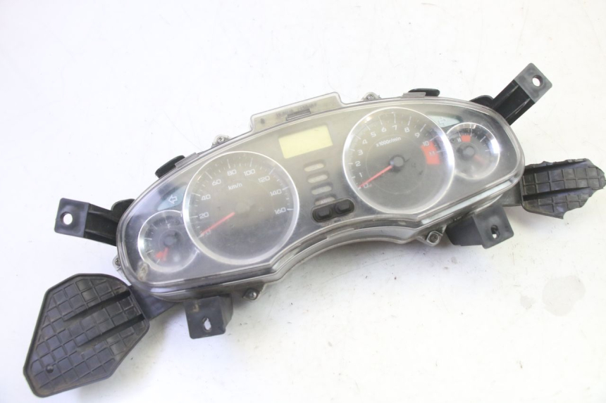 photo de TACHOMETER HONDA FES S-WING SWING ABS 125 (2007 - 2015) - Hauptansicht