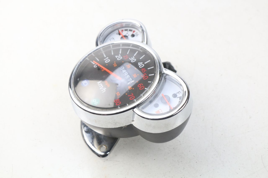 photo de TACHOMETER  EUROCKA FIFTY 50 (2013 - 2022) - Oberflächenzustand und Material