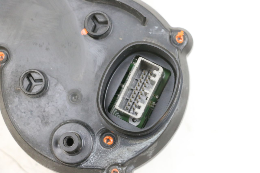 photo de TACHOMETER YAMAHA FJR ABS 1300 (2006 - 2012) - Kennzeichnungen und Originalreferenzen