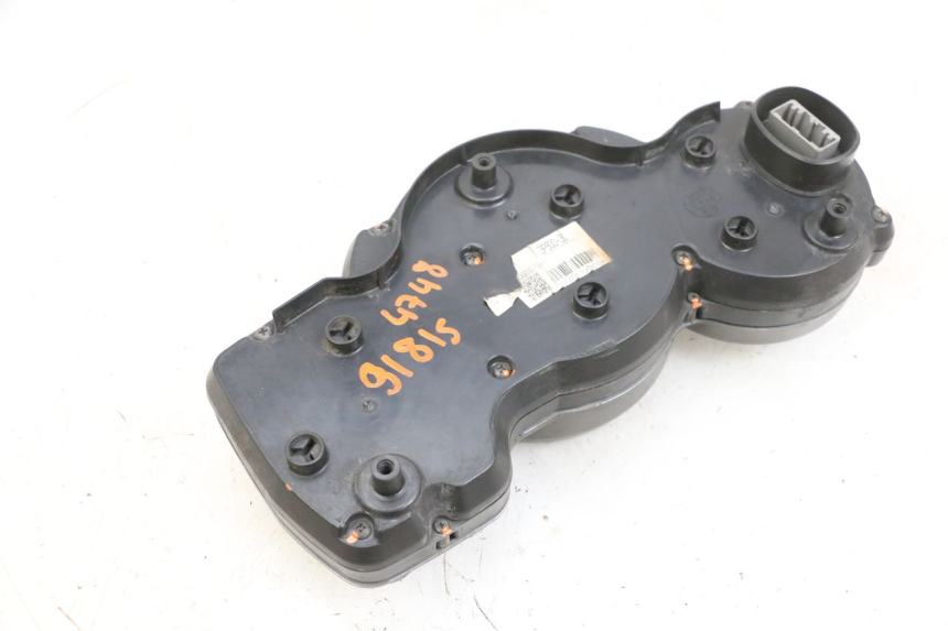 photo de TACHOMETER YAMAHA FJR ABS 1300 (2006 - 2012) - Zoom auf Komponenten