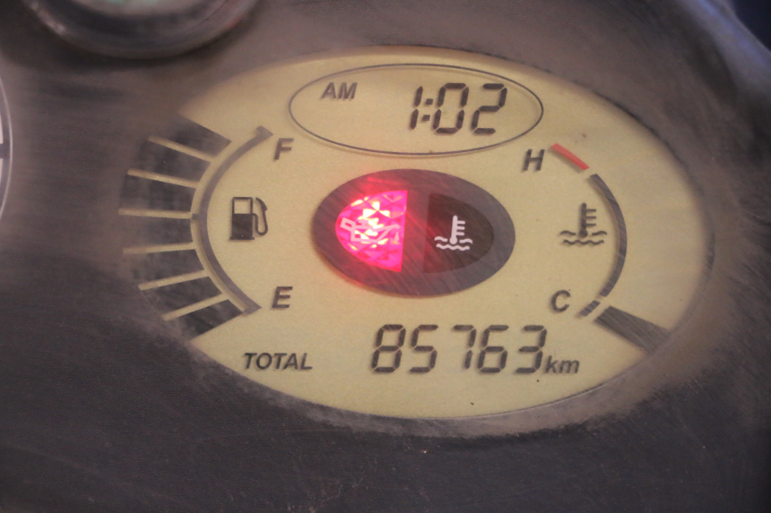 photo de TACHOMETER  HONDA FJS SILVER WING SILVERWING 400 (2005 - 2008) - Zoom auf Gebrauchszustand