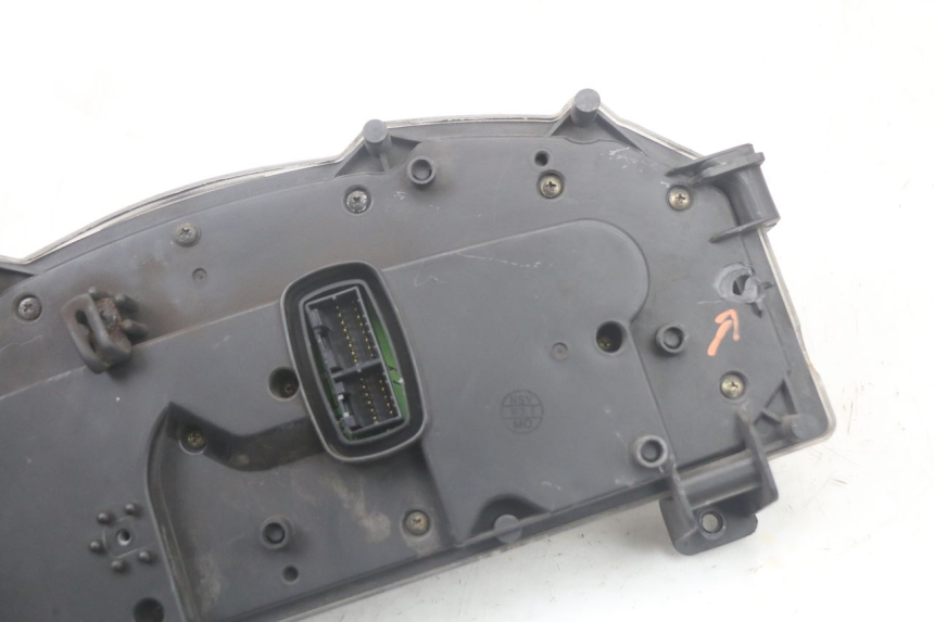 photo de TACHOMETER  HONDA FJS SILVERWING SILVER WING 600 (2001 - 2010) - Charakteristische Merkmale