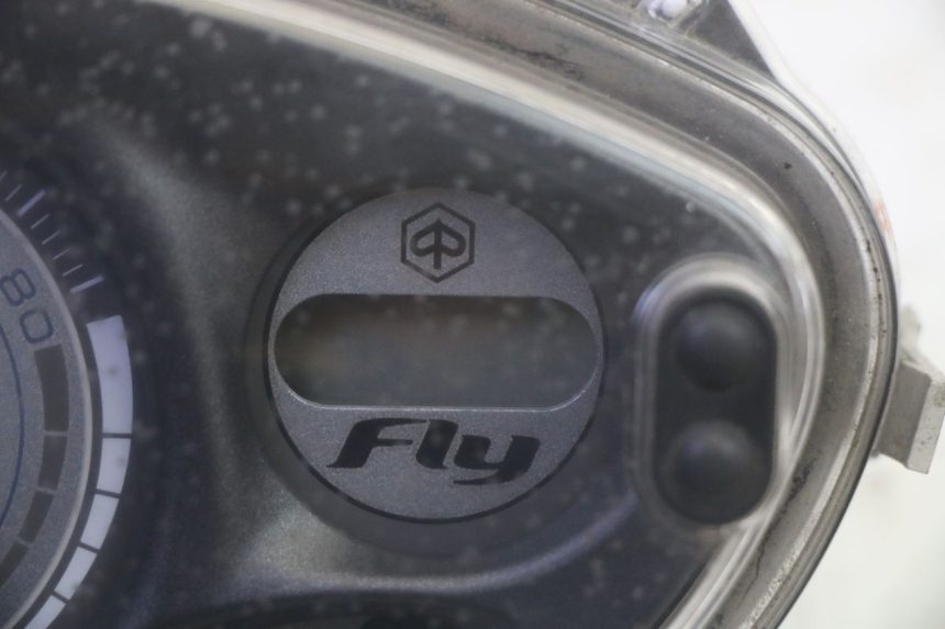 photo de TACHOMETER PIAGGIO FLY 4T 50 (2013 - 2017) - Technische Nahaufnahme