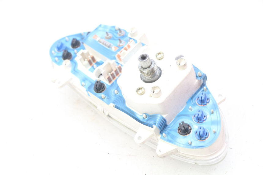 photo de TACHOMETER  PIAGGIO FLY 100 (2006 - 2010) - Zoom auf Gebrauchszustand