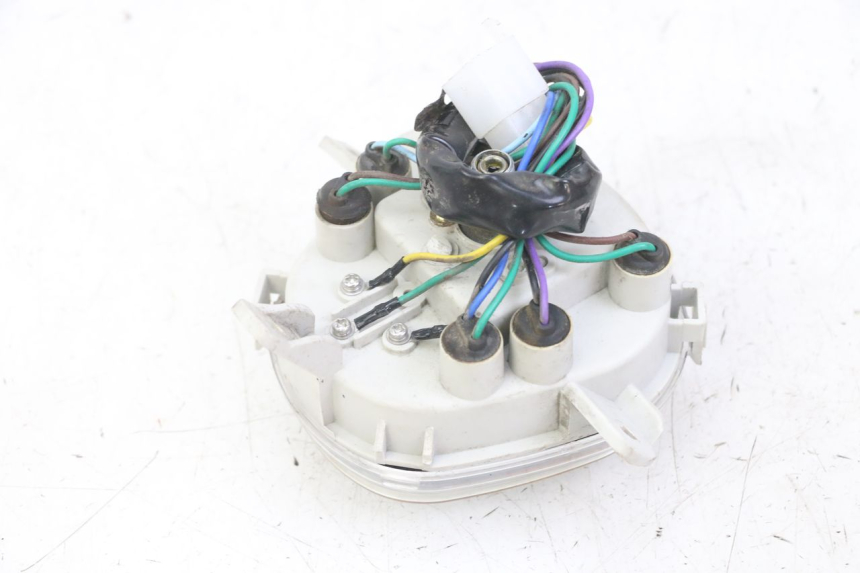 photo de TACHO VENESI FLY RETRO 4T 50 (2020 - 2025) - Zoom auf Gebrauchszustand