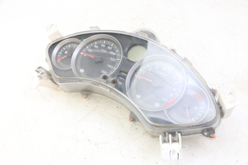 photo de TACHOMETER  HONDA FORZA ABS 300 (2013 - 2017) - Charakteristische Merkmale