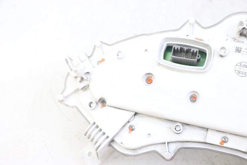 photo de TACHOMETER  HONDA FORZA ABS 300 (2013 - 2017) - Details der Befestigungspunkte
