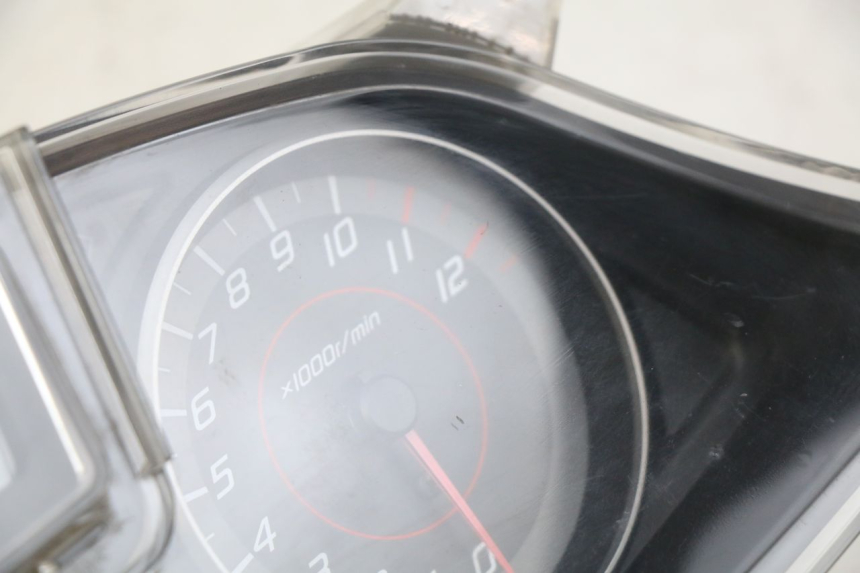 photo de TACHOMETER HONDA FORZA 125 (2015 - 2016) - Zoom auf Gebrauchszustand