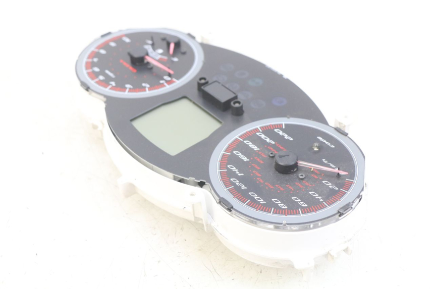 photo de TACHOMETER GILERA GP 800 (2007 - 2013) - Kennzeichnungen und Originalreferenzen