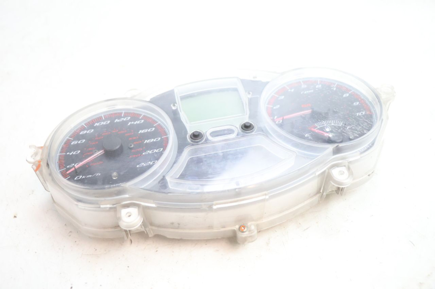 photo de TACHOMETER GILERA GP 800 (2007 - 2013) - Geprüftes Gebrauchtteil