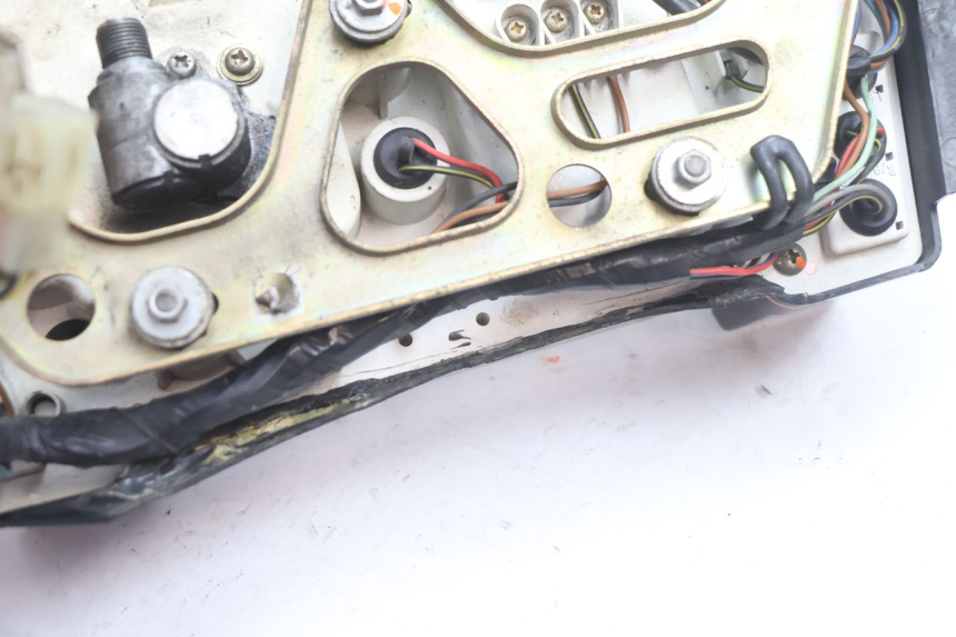 photo de TACHOMETER  KAWASAKI GPX F ZX750F 750 (1986 - 1990) - Zoom auf Komponenten