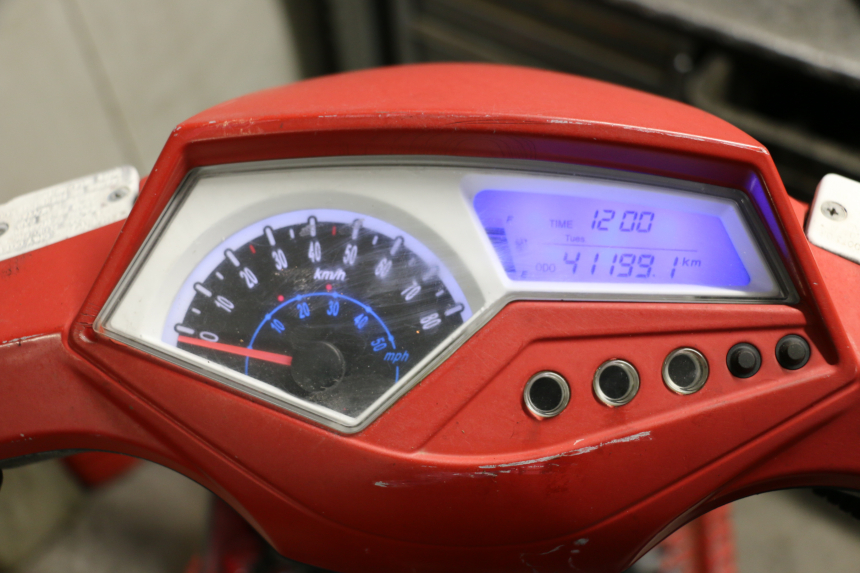 photo de TACHOMETER  NECO GPX LC 2T 50 (2014 - 2018) - Zoom auf Gebrauchszustand