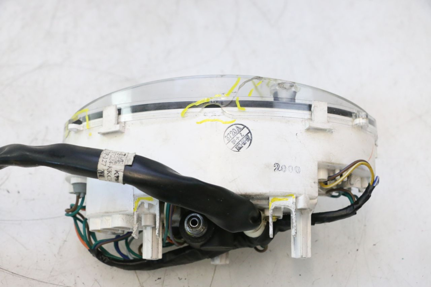 photo de TACHOMETER  KYMCO GRAND DINK 125 (2008 - 2014) - Oberflächenzustand und Material