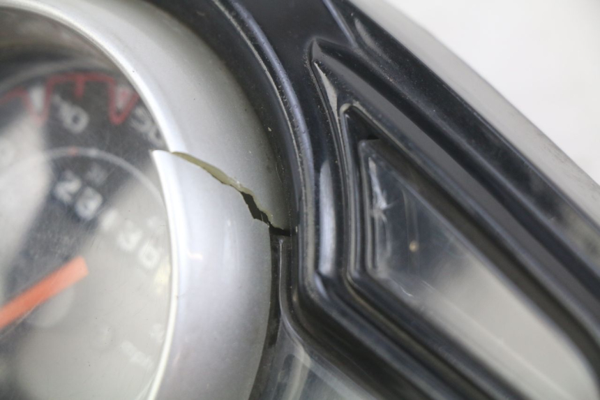 photo de TACHOMETER TNT MOTOR GRIDO 2T 50 (2010 - 2019) - Zoom auf Gebrauchszustand