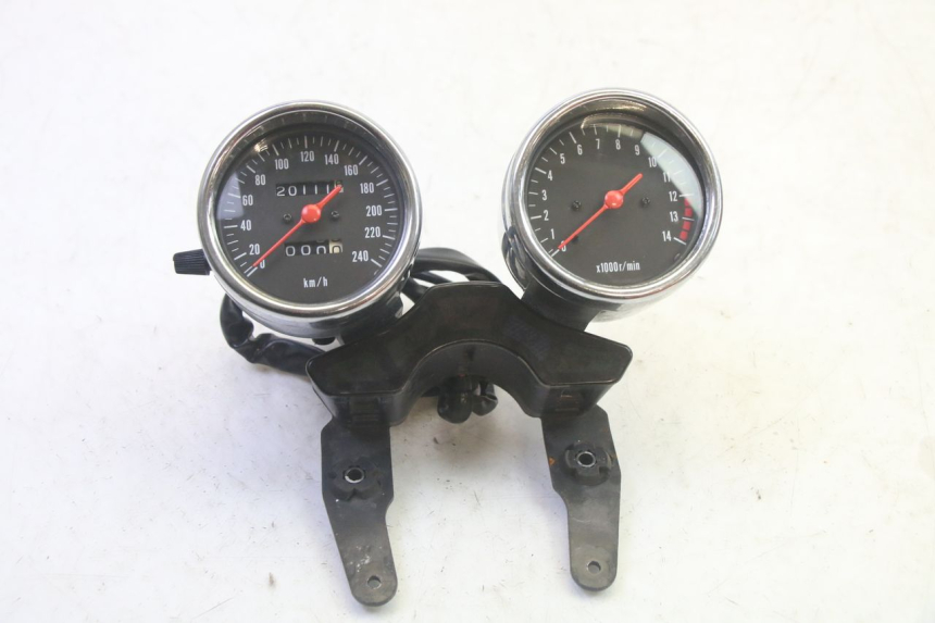 photo de TACHOMETER  SUZUKI GSF N BANDIT 600 (1996 - 1999) - Hauptansicht