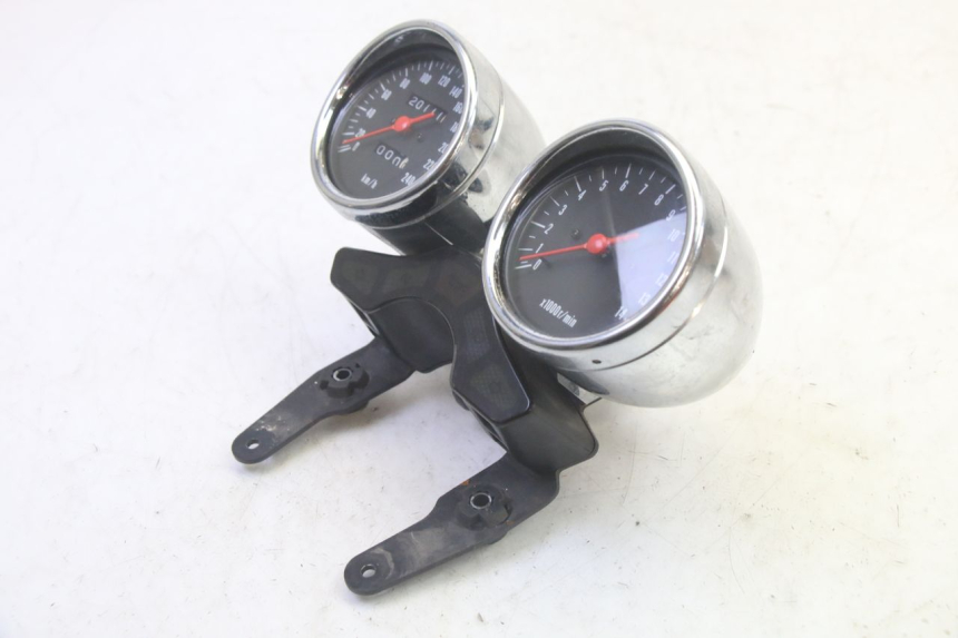 photo de TACHOMETER  SUZUKI GSF N BANDIT 600 (1996 - 1999) - Technische Nahaufnahme