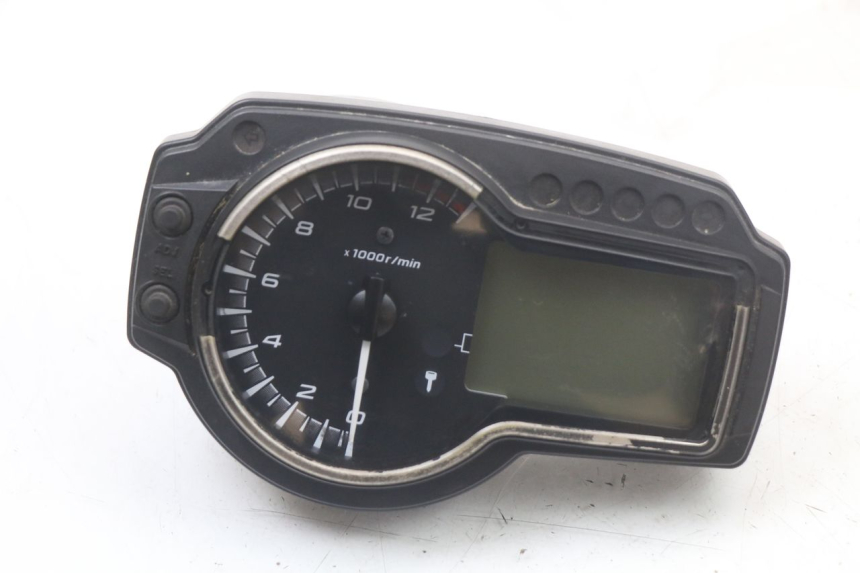 photo de TACHOMETER  SUZUKI GSR 750 (2011 - 2017) - Hauptansicht