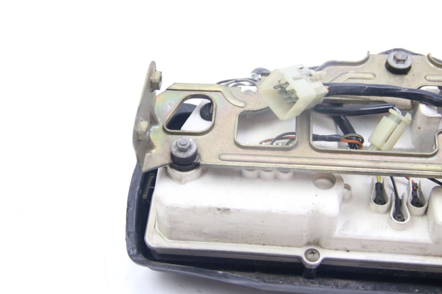 photo de TACHOMETER SUZUKI GSX-F GSX  F 1100 (1988 - 1994) - Details der Befestigungspunkte