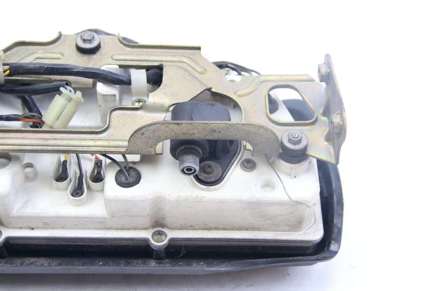 photo de TACHOMETER SUZUKI GSX-F GSX  F 1100 (1988 - 1994) - Oberflächenzustand und Material