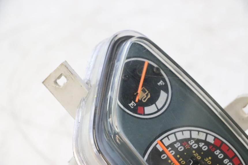 photo de TACHOMETER  EUROCKA GTR 50 (2007 - 2017) - Zoom auf Gebrauchszustand