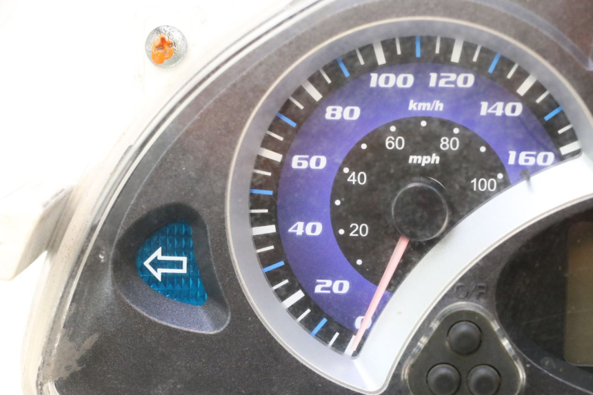 photo de TACHOMETER  SYM GTS EVO 125 (2009 - 2013) - Detailansicht des Bauteils