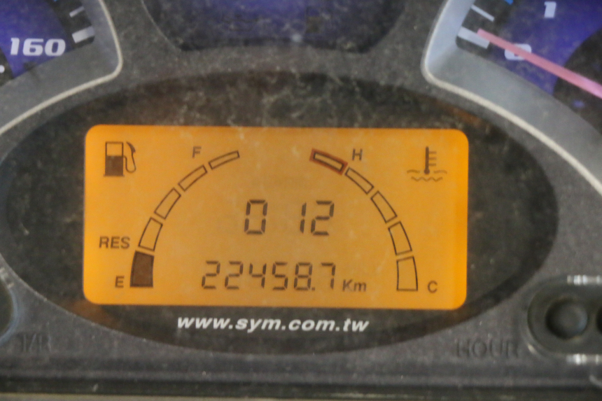 photo de TACHOMETER  SYM GTS EVO 125 (2009 - 2013) - Details der Befestigungspunkte