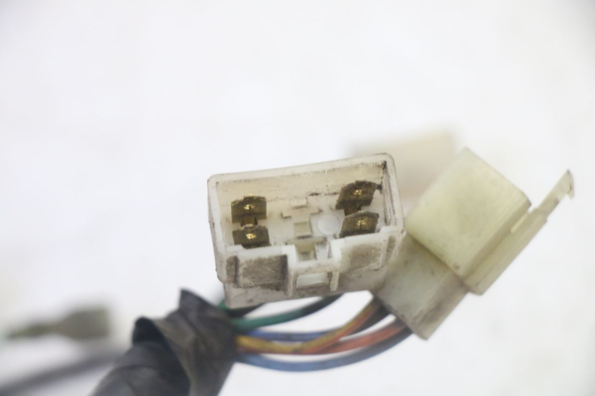 photo de TACHOMETER  DAELIM HISTORY 125 (2001 - 2002) - Zoom auf Komponenten