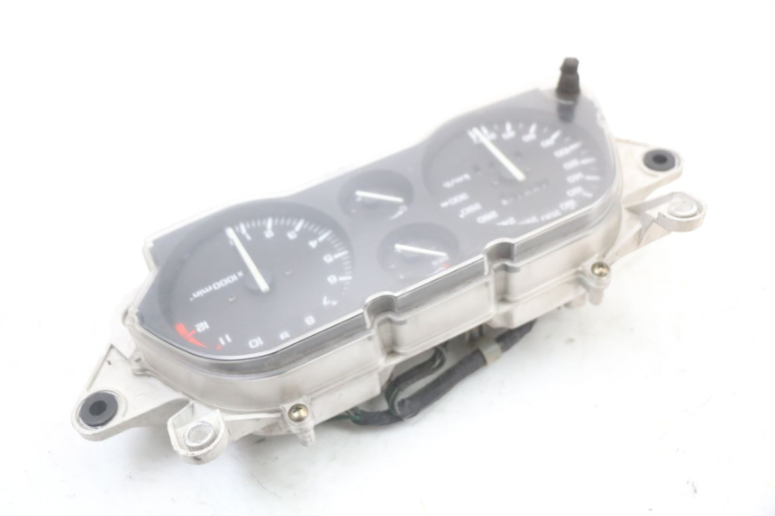 photo de TACHOMETER  HONDA CBR F 1000 (1993 - 1996) - Details der Befestigungspunkte