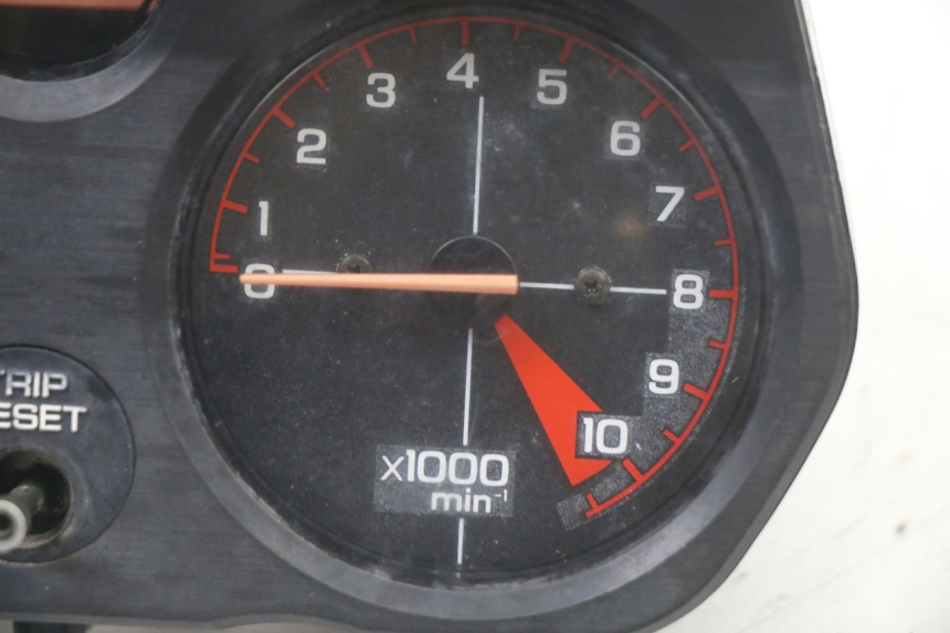 photo de TACHOMETER  HONDA MTX TC02 125 (1987 - 1989) - Zoom auf Gebrauchszustand