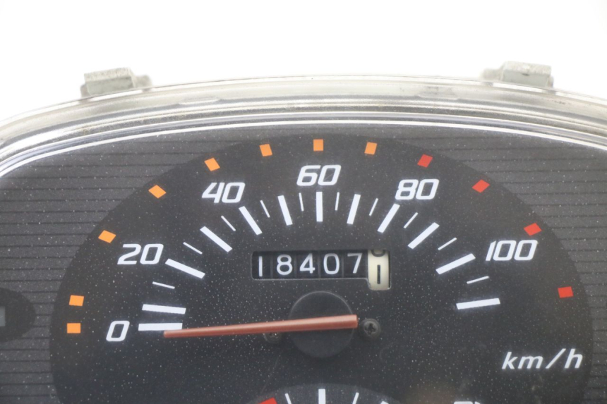 photo de TACHOMETER HONDA SCV LEAD 100 (2003 - 2007) - Detailansicht des Bauteils