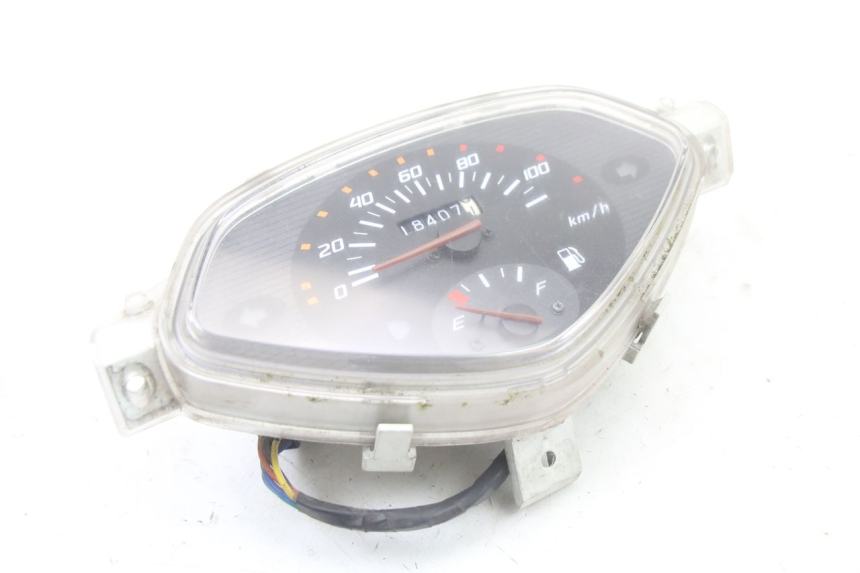 photo de TACHOMETER HONDA SCV LEAD 100 (2003 - 2007) - Alternative Perspektive