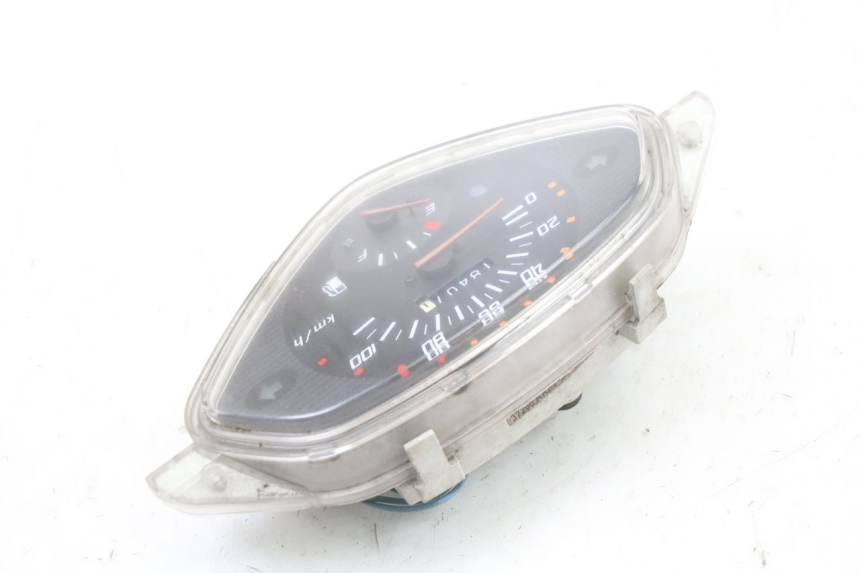 photo de TACHOMETER HONDA SCV LEAD 100 (2003 - 2007) - Technische Nahaufnahme