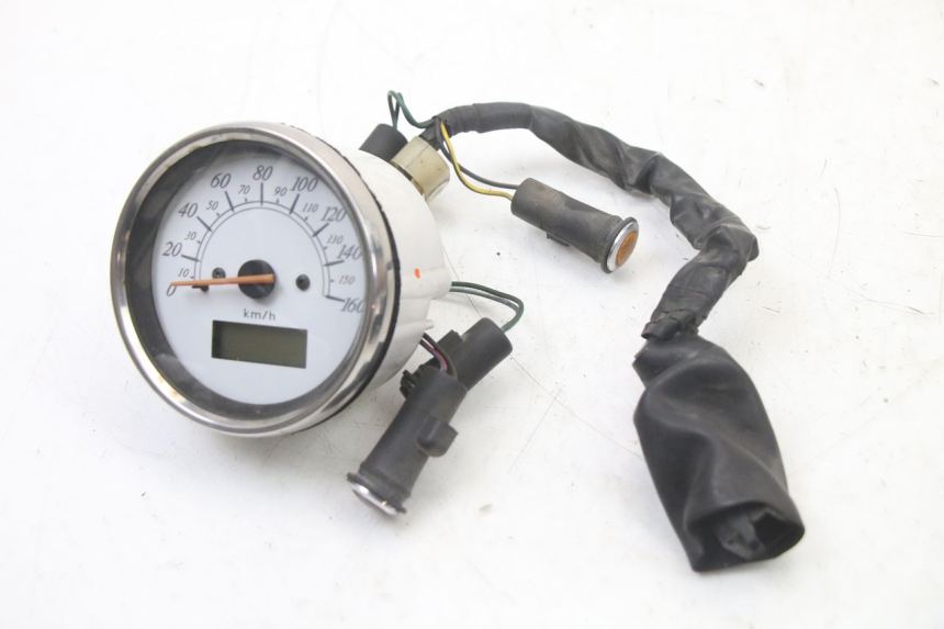 photo de TACHOMETER  HONDA VT C2 SHADOW 750 (1997 - 2001) - Zoom auf Gebrauchszustand