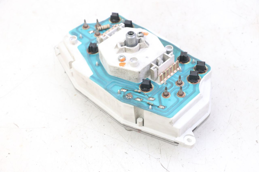 photo de TACHOMETER  PEUGEOT JET FORCE CARBU 50 (2003 - 2016) - Detailansicht des Bauteils