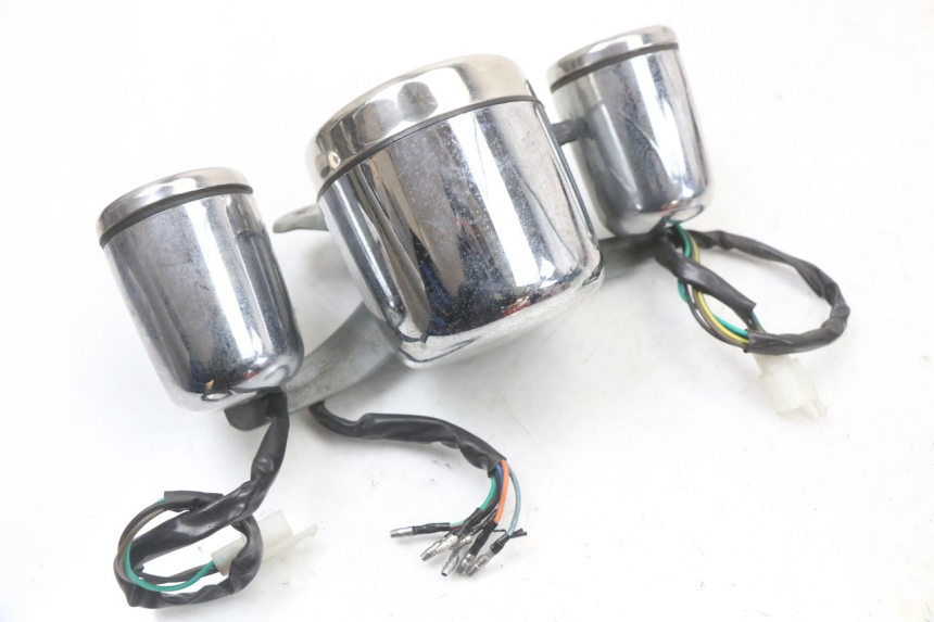 photo de TACHOMETER  JINLUN JL HIGHLANDER 125 (2007 - 2015) - Details der Befestigungspunkte