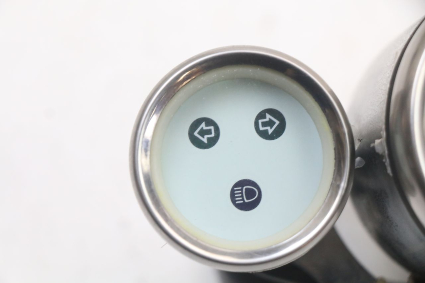 photo de TACHOMETER JM MOTORS OLDIES 4T 50 (2010 - 2020) - Zoom auf Gebrauchszustand