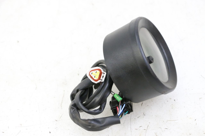 photo de TACHOMETER  KEEWAY K-LIGHT KLIGHT 125 (2018 - 2025) - Oberflächenzustand und Material