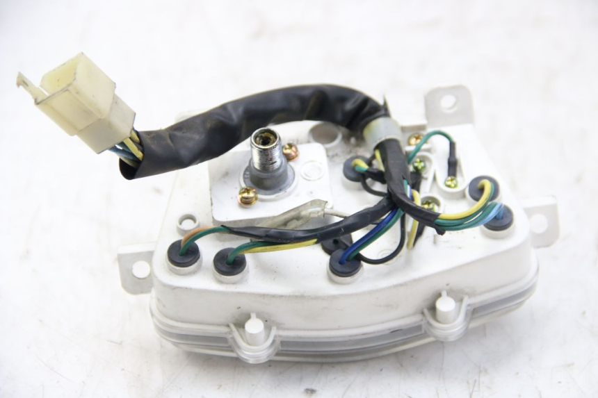 photo de TACHOMETER PEUGEOT KISBEE 2T 50 (2010 - 2017) - Detailansicht des Bauteils