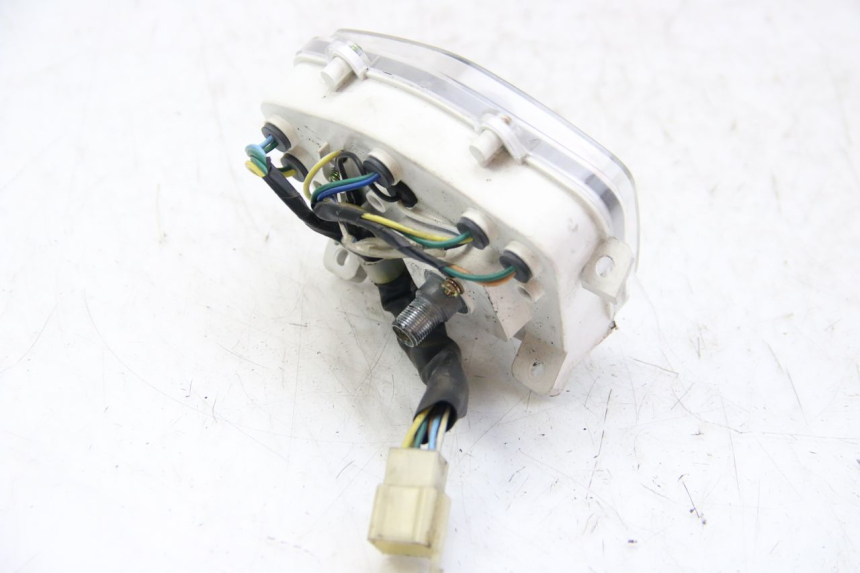 photo de TACHOMETER PEUGEOT KISBEE 2T 50 (2010 - 2017) - Oberflächenzustand und Material