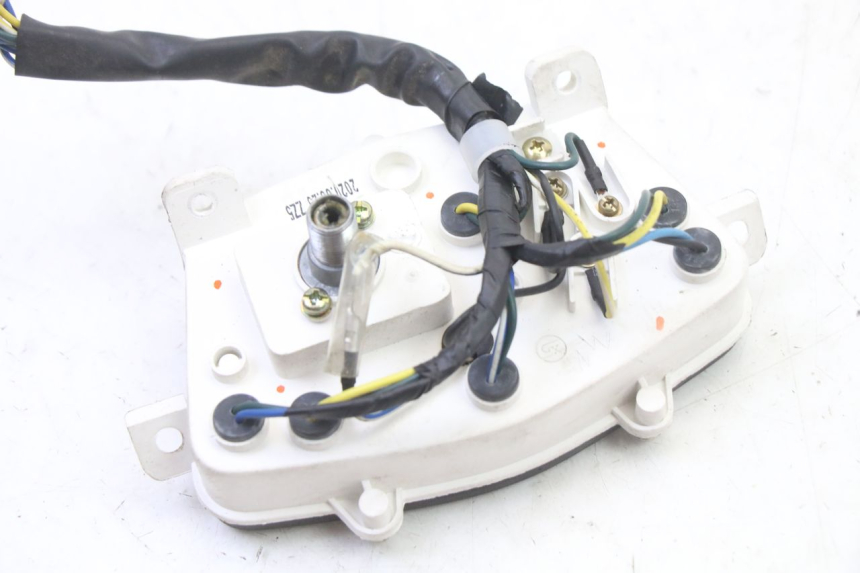 photo de TACHOMETER  PEUGEOT KISBEE 2T 50 (2018 - 2022) - Kennzeichnungen und Originalreferenzen