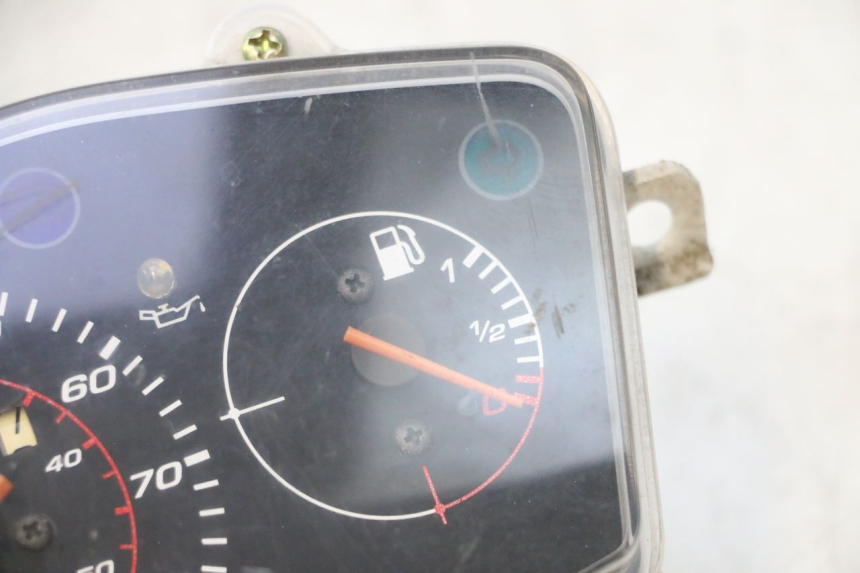 photo de TACHOMETER PEUGEOT KISBEE 2T 50 (2010 - 2017) - Geprüftes Gebrauchtteil