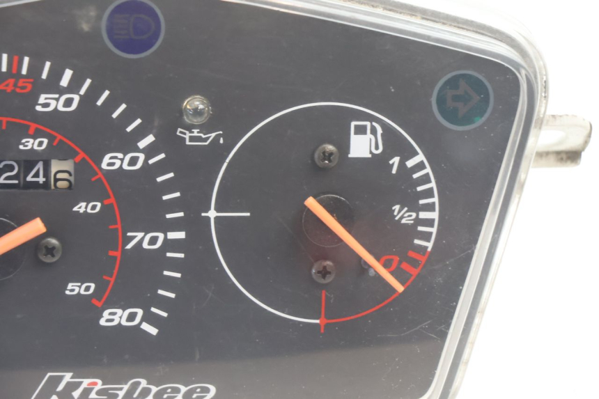 photo de TACHOMETER PEUGEOT KISBEE 2T 50 (2010 - 2017) - Zoom auf Gebrauchszustand
