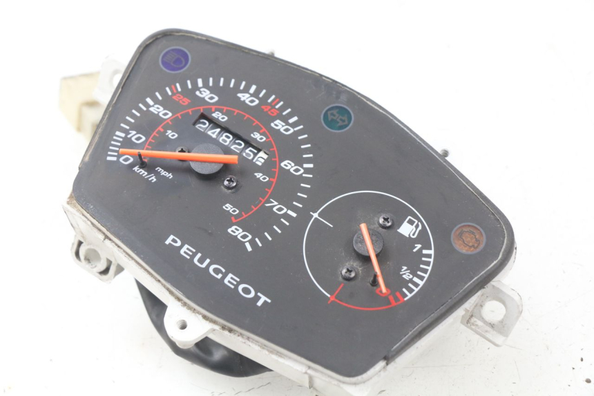 photo de TACHOMETER PEUGEOT KISBEE 4T 50 (2018 - 2022) - Detailansicht des Bauteils