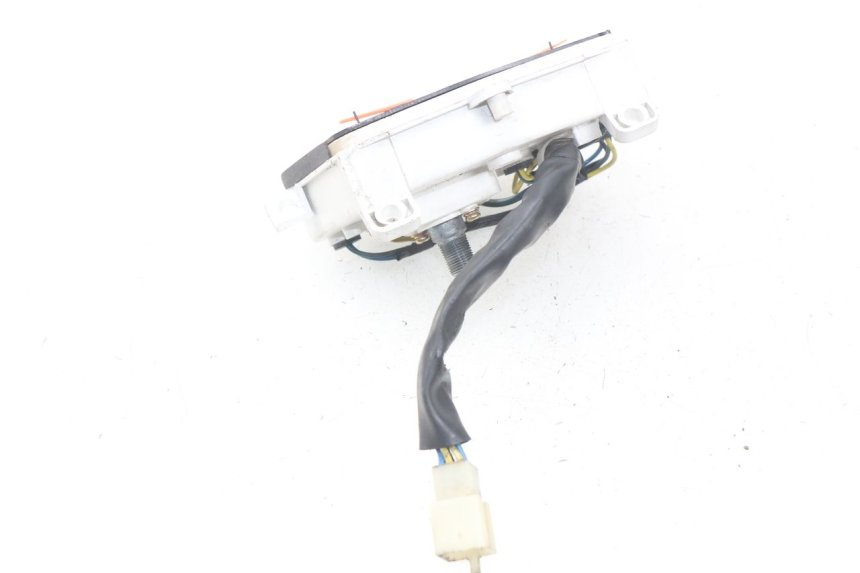 photo de TACHOMETER PEUGEOT KISBEE 4T 50 (2018 - 2022) - Technische Nahaufnahme