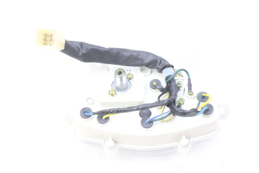 photo de TACHOMETER PEUGEOT KISBEE 4T 50 (2018 - 2022) - Alternative Perspektive